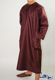 QAMIS OMANI